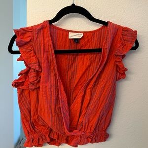 Universal Thread Top